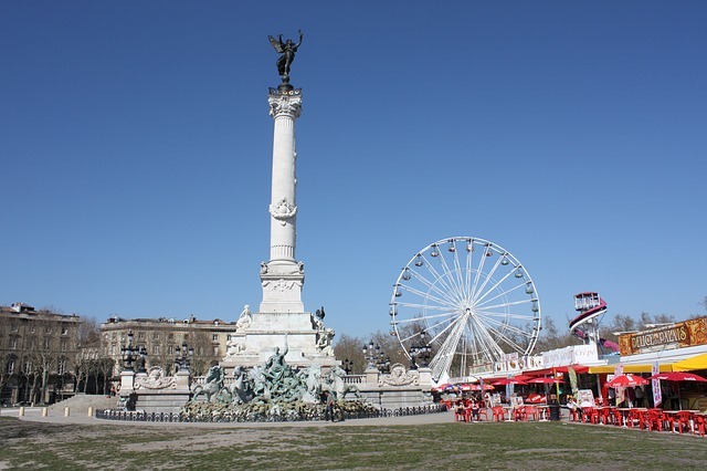 La Place de Quinconces, algo imprescindible que ver en Burdeos